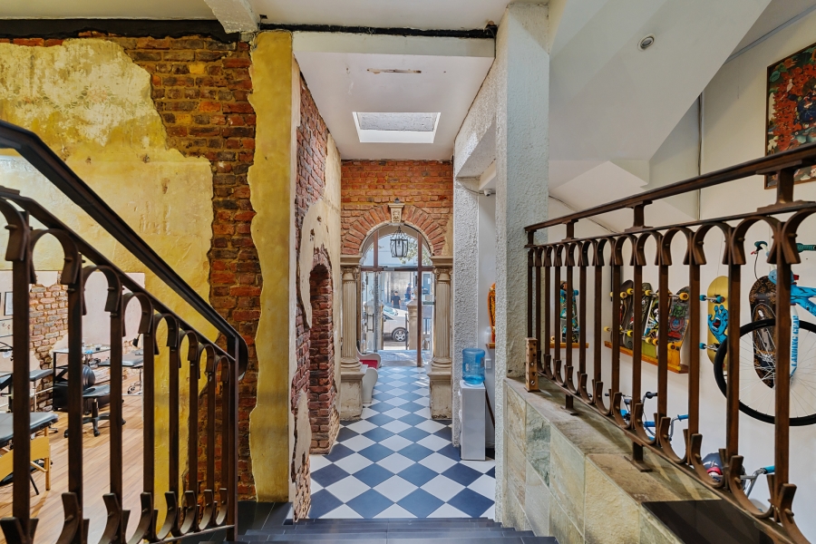 5 Bedroom Property for Sale in Oranjezicht Western Cape